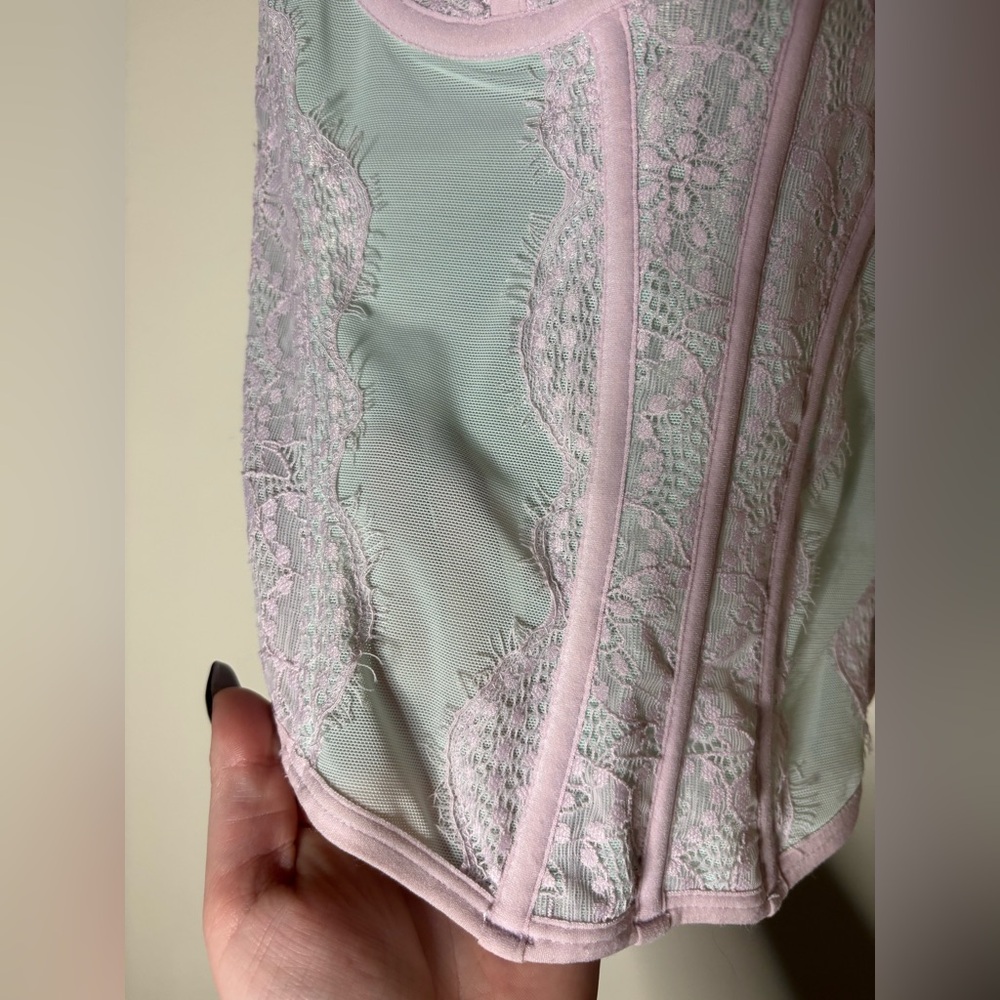 Out From Under Urban Outfitters Modern Love Lace Corset - Mint & Pink - Picture 5 of 6